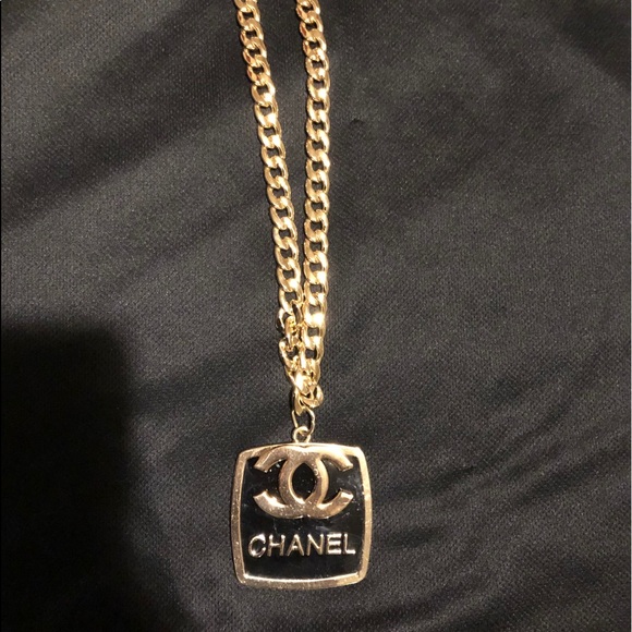 Cuban link Necklace - Picture 3 of 4